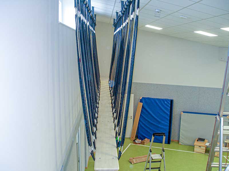 „Wandgang“ mit „Brücke“